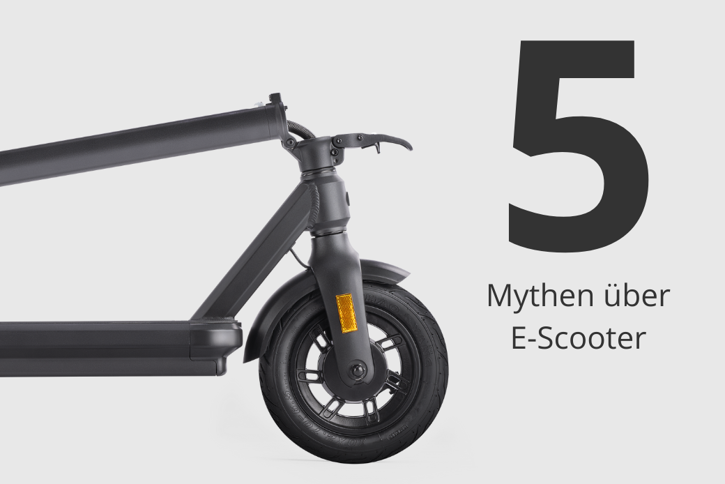 Ein zugeklappter VMAX E-Roller auf einem grauen Hintergrund und dem Schriftzug "5 Mythen über E-Scooter"