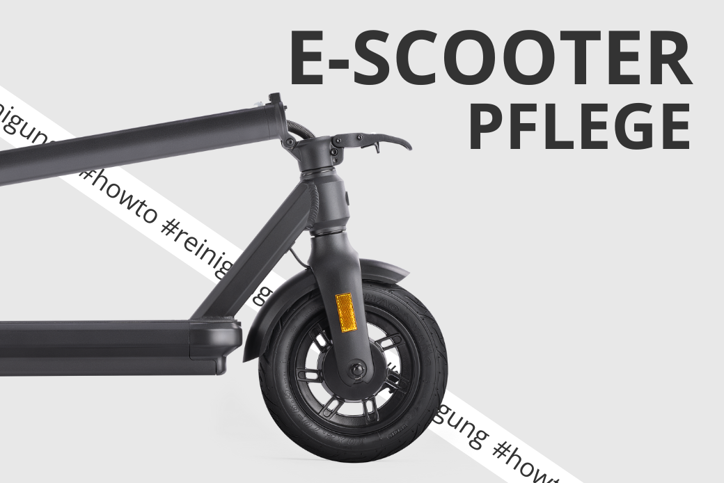 Ein eingeklappter VMAX E-Scooter auf grauem Hintergrund mit dem Schriftzug "E-Scooter Pflege"